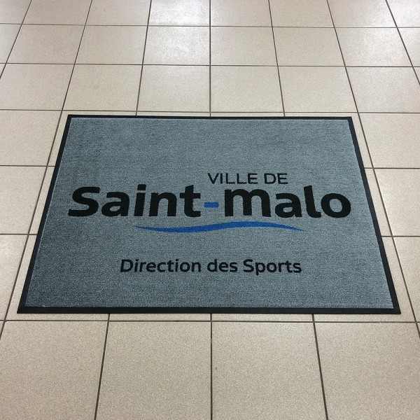 DÉCORATION : Tapis personnalisé à Saint-Malo